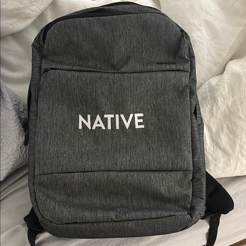 Incase Unisex City Dot Backpack Gray Backpack Native logo